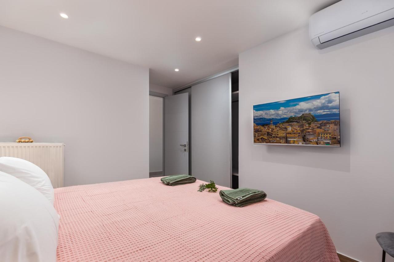 Nightingale Villa & Suites Corfu Gazatika ภายนอก รูปภาพ