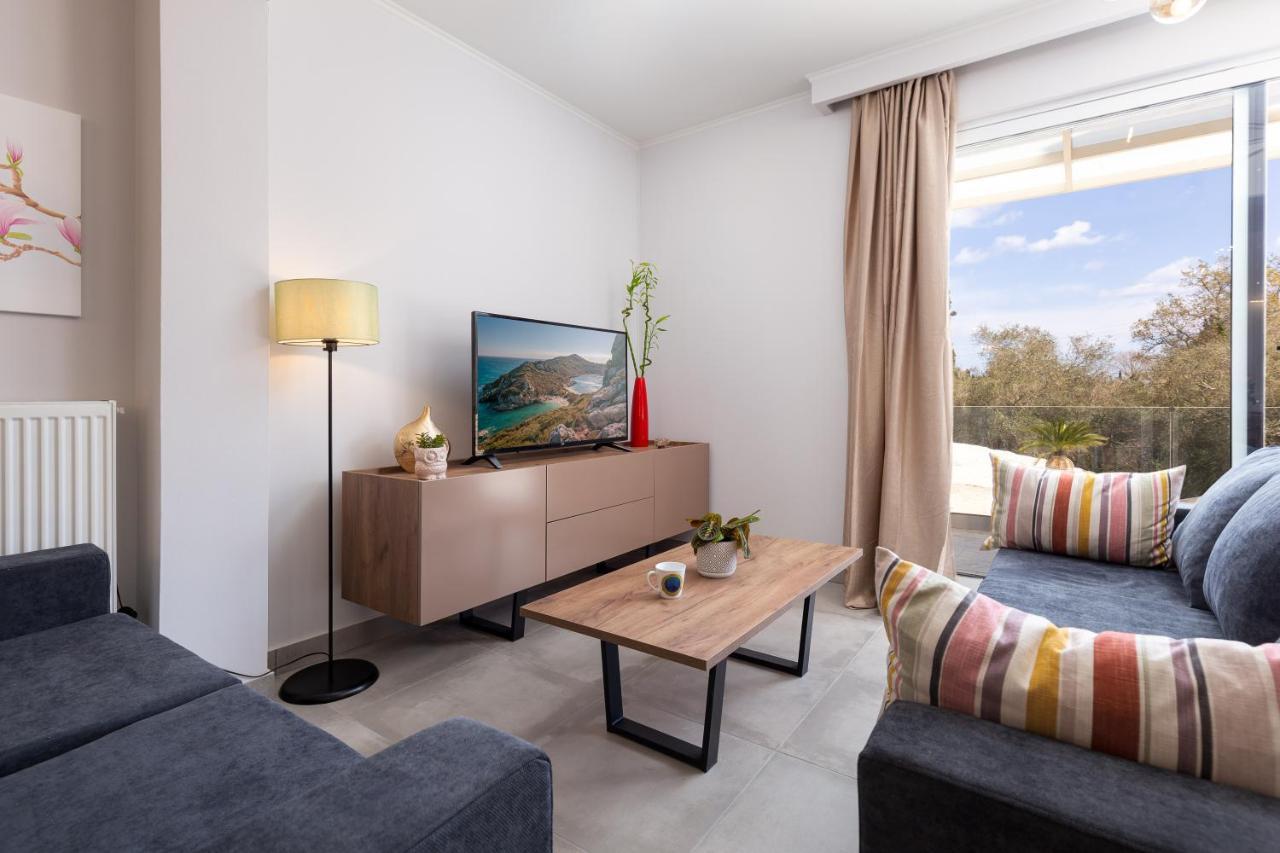 Nightingale Villa & Suites Corfu Gazatika ภายนอก รูปภาพ