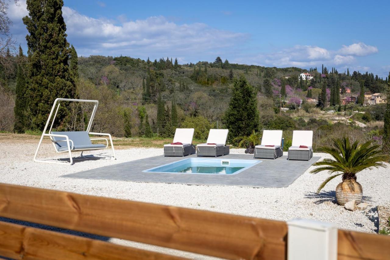 Nightingale Villa & Suites Corfu Gazatika ภายนอก รูปภาพ