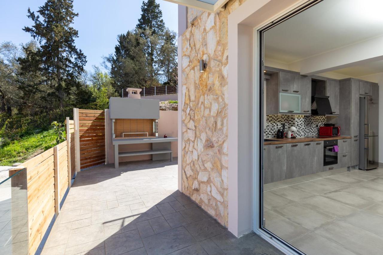 Nightingale Villa & Suites Corfu Gazatika ภายนอก รูปภาพ
