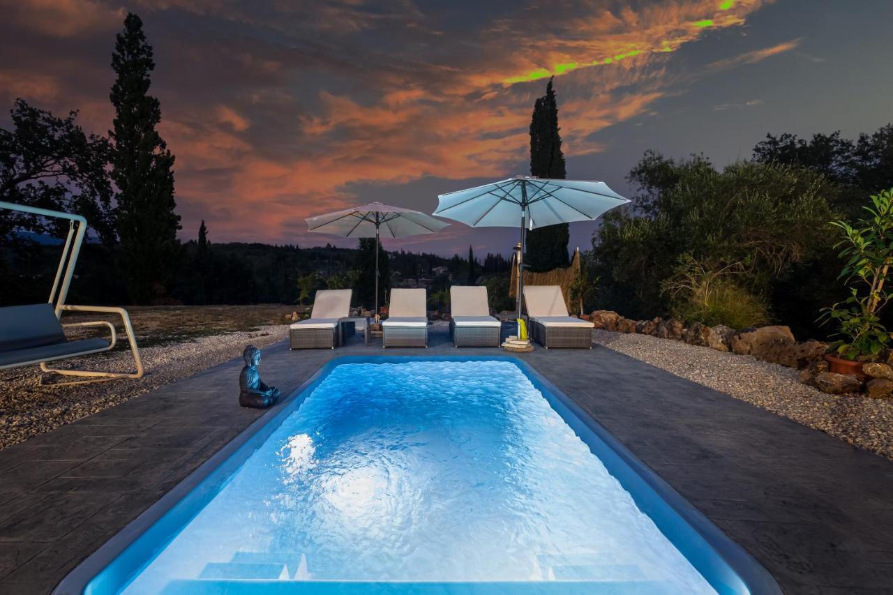 Nightingale Villa & Suites Corfu Gazatika ภายนอก รูปภาพ