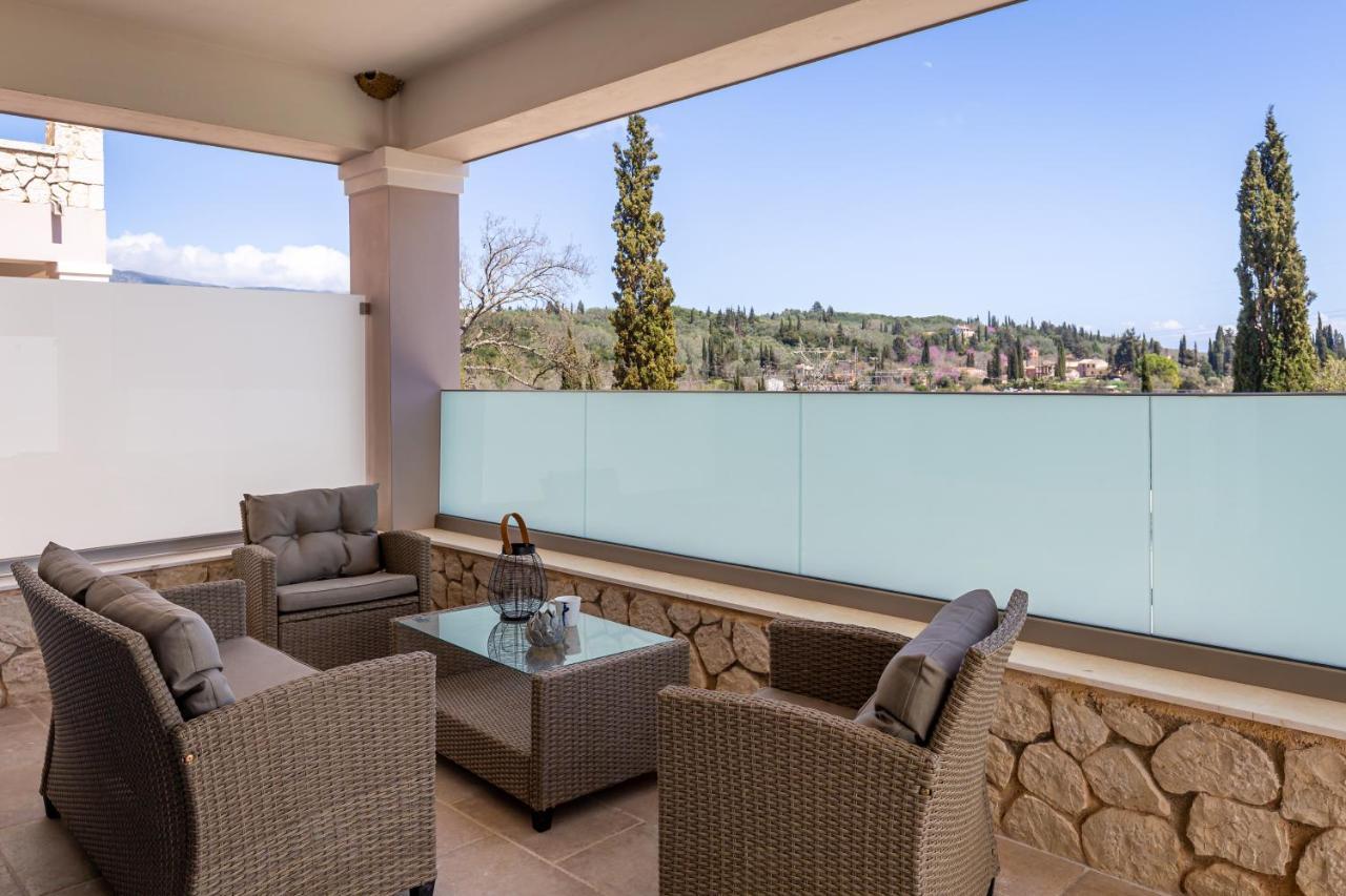 Nightingale Villa & Suites Corfu Gazatika ภายนอก รูปภาพ